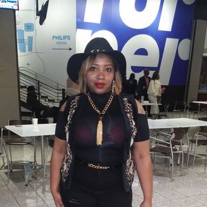 Meet your Posher, Tameka